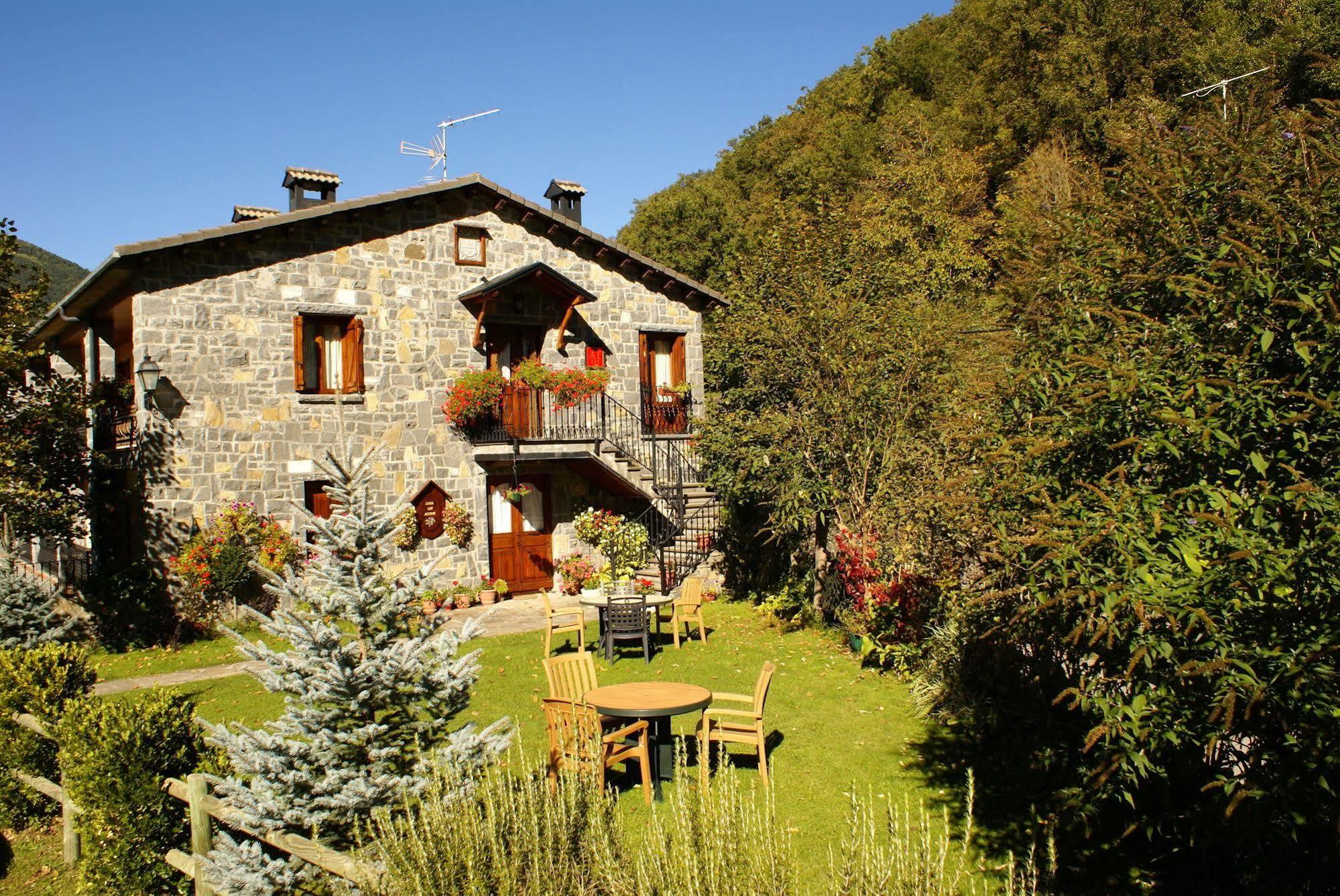 Casa Martin Ordesa Guest House Sarvise Exterior photo